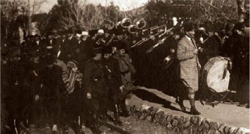 atam688.jpg