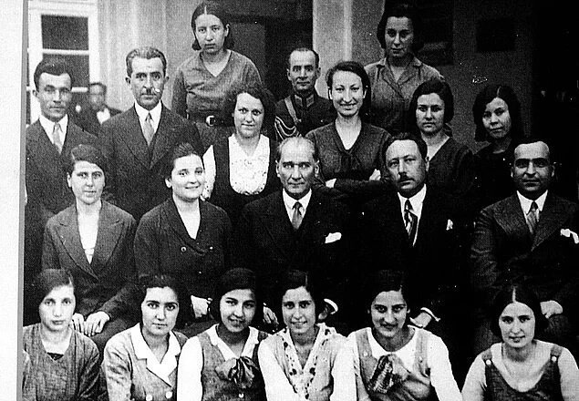atam762.jpg